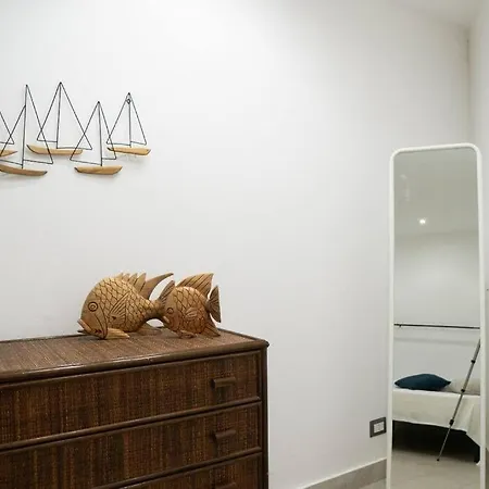 Modern Plemmirio With Private Access Villa
