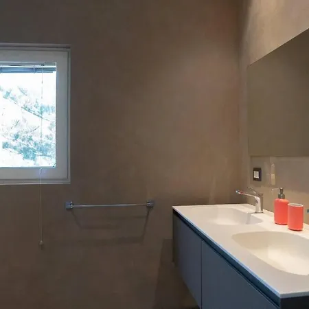 Modern Plemmirio With Private Access