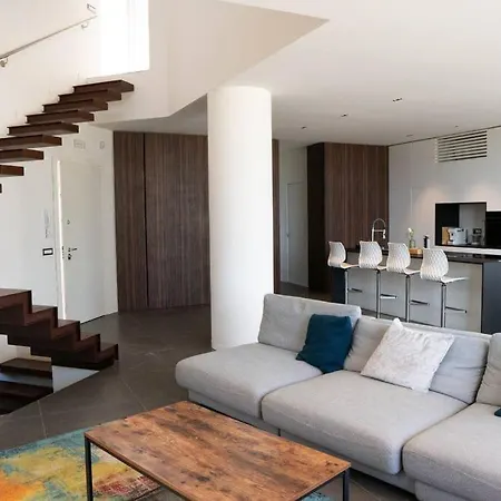 Villa Modern Plemmirio With Private Access Terrauzza
